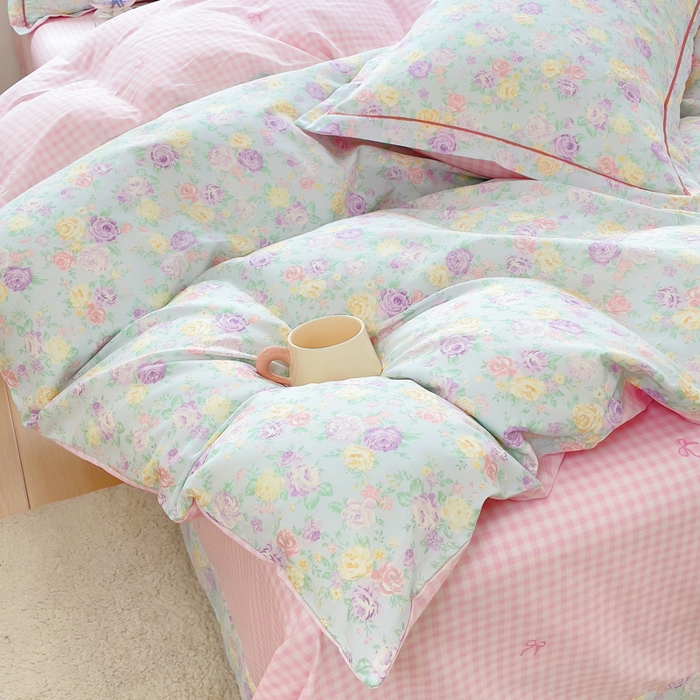 91家纺网 家纺一手货源 找家纺 小叮当家纺仓储工厂店 2025新款直播爆款全棉纯棉四件套吊边一字绣工艺款四件套 嫣然花期-兰