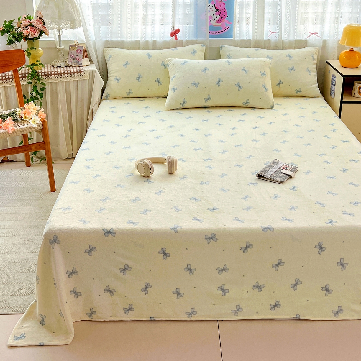 91家纺网 家纺一手货源 找家纺 水木坊 2025新款亲肤舒适牛奶绒印花单件床单 蝴蝶结蓝