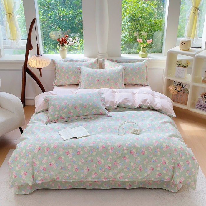 91家纺网 家纺一手货源 找家纺 小叮当家纺仓储工厂店 2025新款直播爆款全棉纯棉四件套吊边一字绣工艺款四件套 嫣然花期-绿