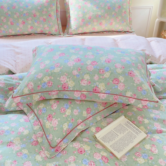 91家纺网 家纺一手货源 找家纺 小叮当家纺仓储工厂店 2025新款直播爆款全棉纯棉四件套吊边一字绣工艺款四件套 嫣然花期-绿