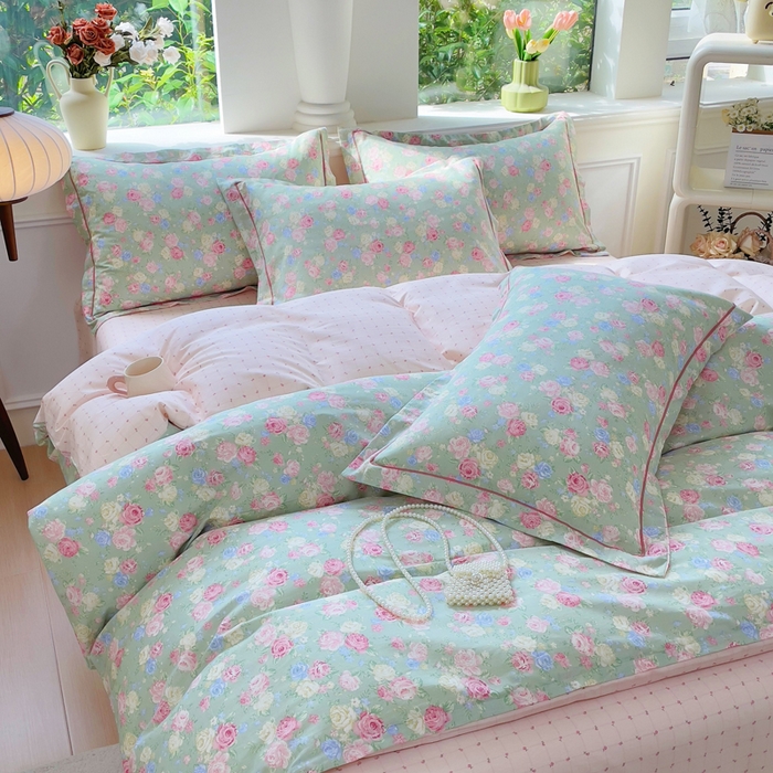 91家纺网 家纺一手货源 找家纺 小叮当家纺仓储工厂店 2025新款直播爆款全棉纯棉四件套吊边一字绣工艺款四件套 嫣然花期-绿