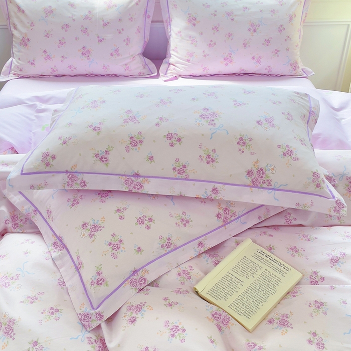 91家纺网 家纺一手货源 找家纺 小叮当家纺仓储工厂店 2025新款直播爆款全棉纯棉四件套吊边一字绣工艺款四件套 紫娅悠然