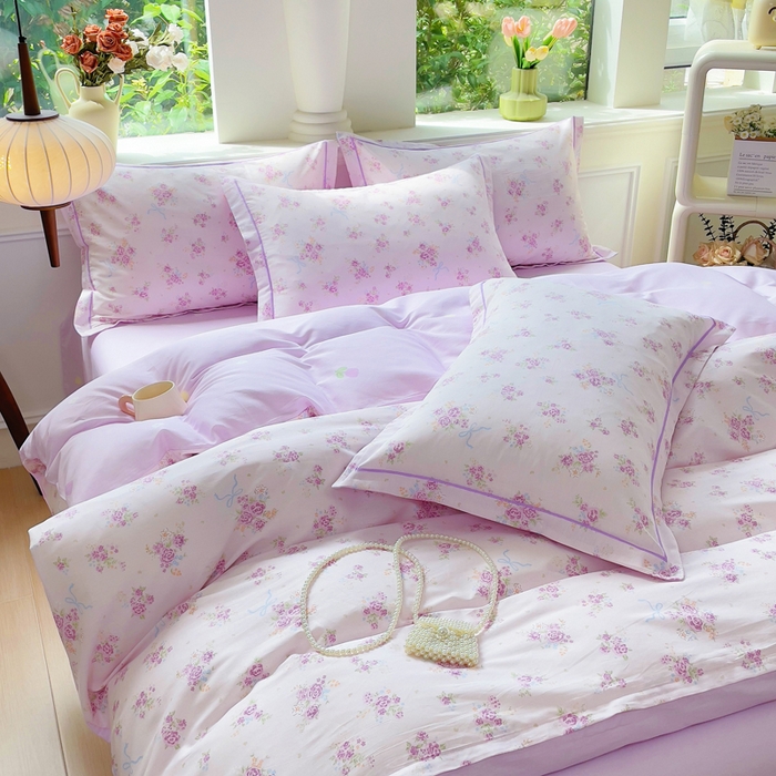 91家纺网 家纺一手货源 找家纺 小叮当家纺仓储工厂店 2025新款直播爆款全棉纯棉四件套吊边一字绣工艺款四件套 紫娅悠然