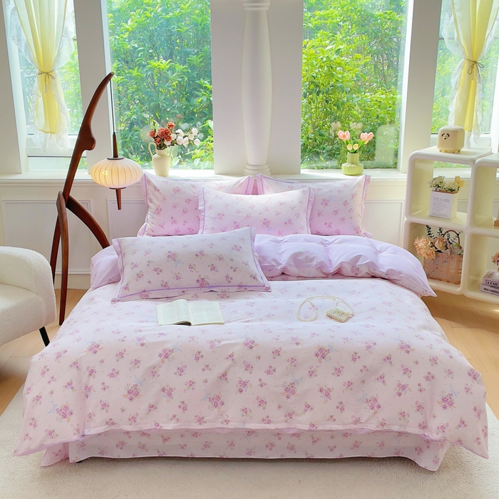 91家纺网 家纺一手货源 找家纺 小叮当家纺仓储工厂店 2025新款直播爆款全棉纯棉四件套吊边一字绣工艺款四件套 紫娅悠然