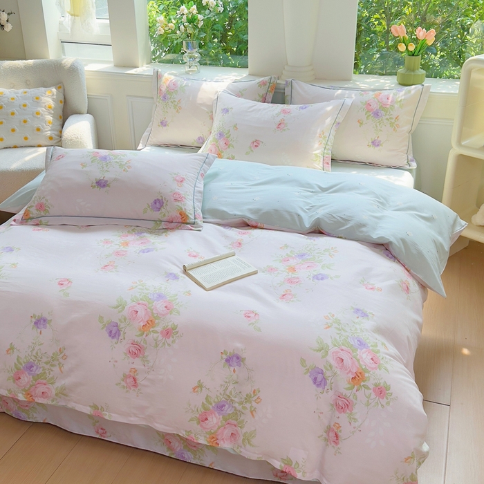 91家纺网 家纺一手货源 找家纺 小叮当家纺仓储工厂店 2025新款直播爆款全棉纯棉四件套吊边一字绣工艺款四件套 爱洛花园