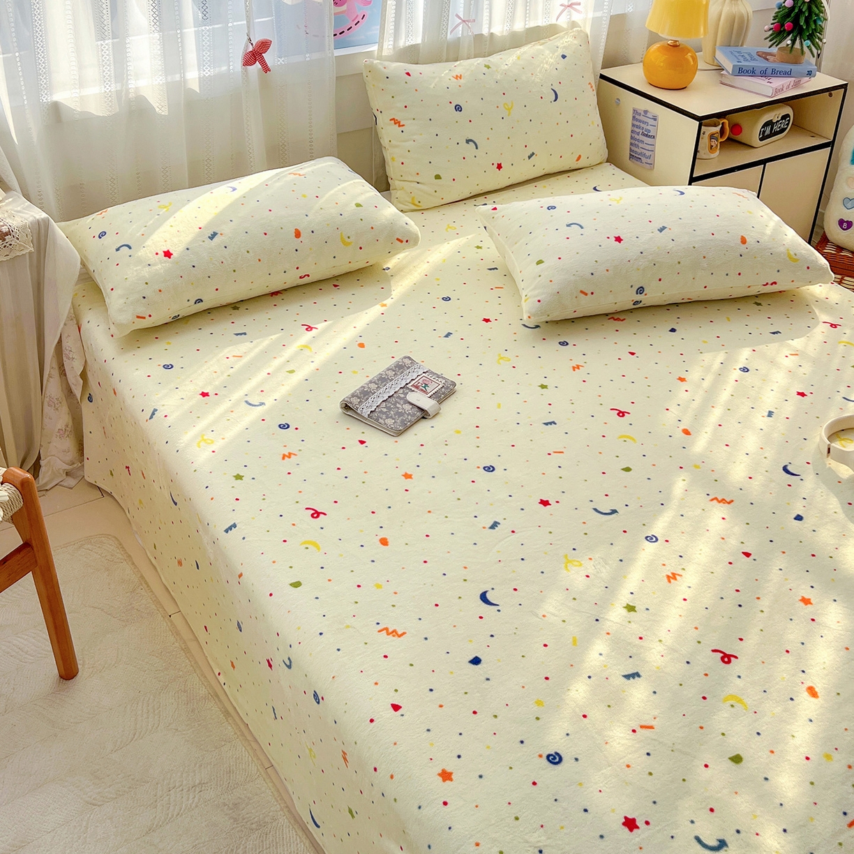 91家纺网 家纺一手货源 找家纺 水木坊 2025新款亲肤舒适牛奶绒印花单件床单 芝士酪