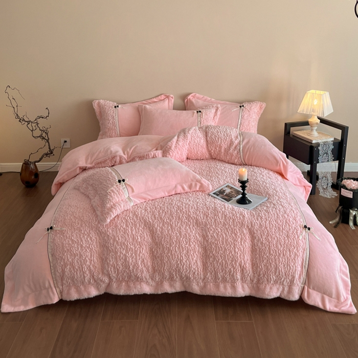 蓝邻家纺 2025新款提花兔绒双拼织带款四件套-微语系列 微语-玉色