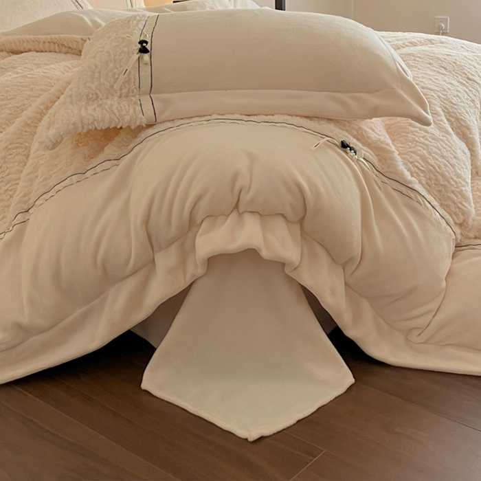 91家纺网 家纺一手货源 找家纺 蓝邻家纺 2025新款提花兔绒双拼织带款四件套-微语系列 微语-香槟色