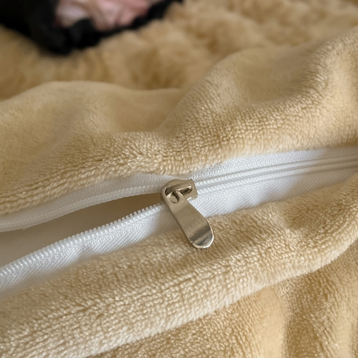 91家纺网 家纺一手货源 找家纺 蓝邻家纺 2025新款提花兔绒双拼织带款四件套-微语系列 微语-卡其