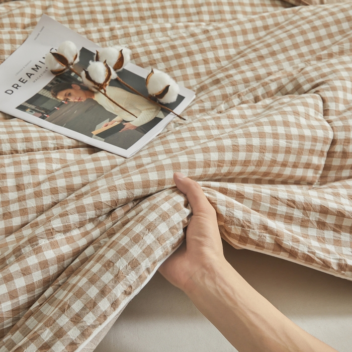 91家纺网 家纺一手货源 找家纺 小叮当家纺仓储工厂店 2025新款棉花被新疆棉花被棉絮春秋被冬被学生单人宿舍棉被褥被子被芯四季 咖小格