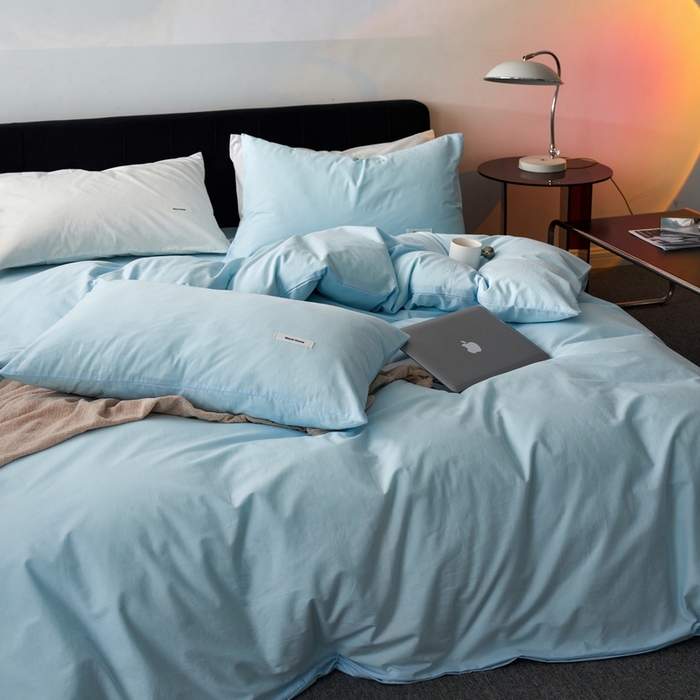 91家纺网 家纺一手货源 找家纺 蓝邻家纺 2025新款A类全棉纯棉水洗棉纯色贴标系列四件套-风格一 粉末蓝