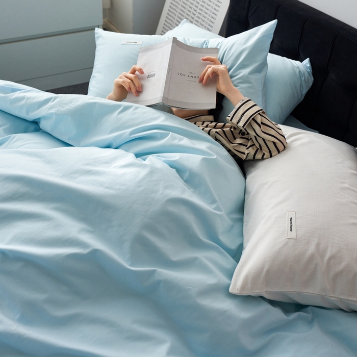 91家纺网 家纺一手货源 找家纺 蓝邻家纺 2025新款A类全棉纯棉水洗棉纯色贴标系列四件套-风格一 粉末蓝