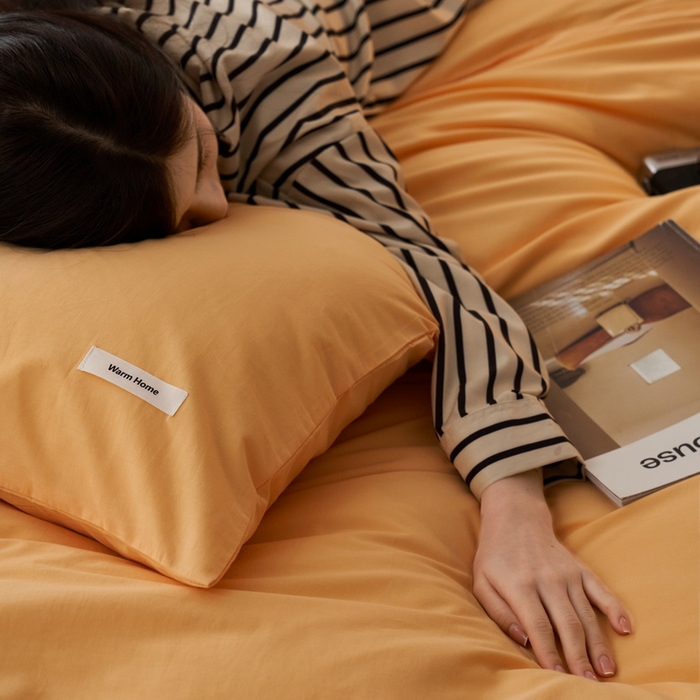 91家纺网 家纺一手货源 找家纺 蓝邻家纺 2025新款A类全棉纯棉水洗棉纯色贴标系列四件套-风格一 小雏菊