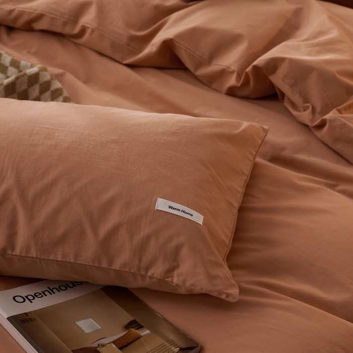 91家纺网 家纺一手货源 找家纺 蓝邻家纺 2025新款A类全棉纯棉水洗棉纯色贴标系列四件套-风格一 焦糖色
