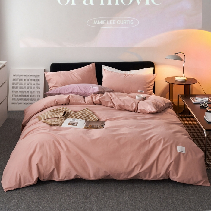 91家纺网 家纺一手货源 找家纺 蓝邻家纺 2025新款A类全棉纯棉水洗棉纯色贴标系列四件套-风格一 公主粉