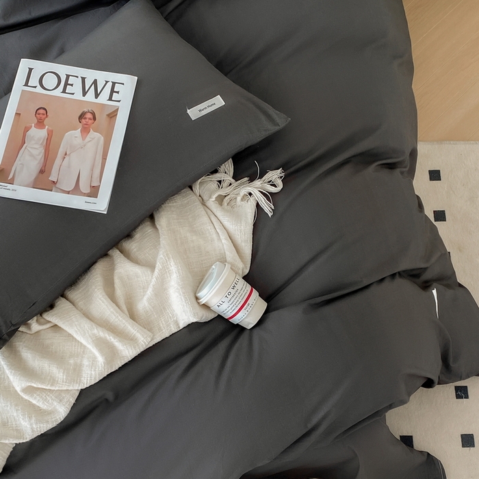 91家纺网 家纺一手货源 找家纺 蓝邻家纺 2025新款A类全棉纯棉水洗棉纯色贴标系列四件套-风格二 高级灰