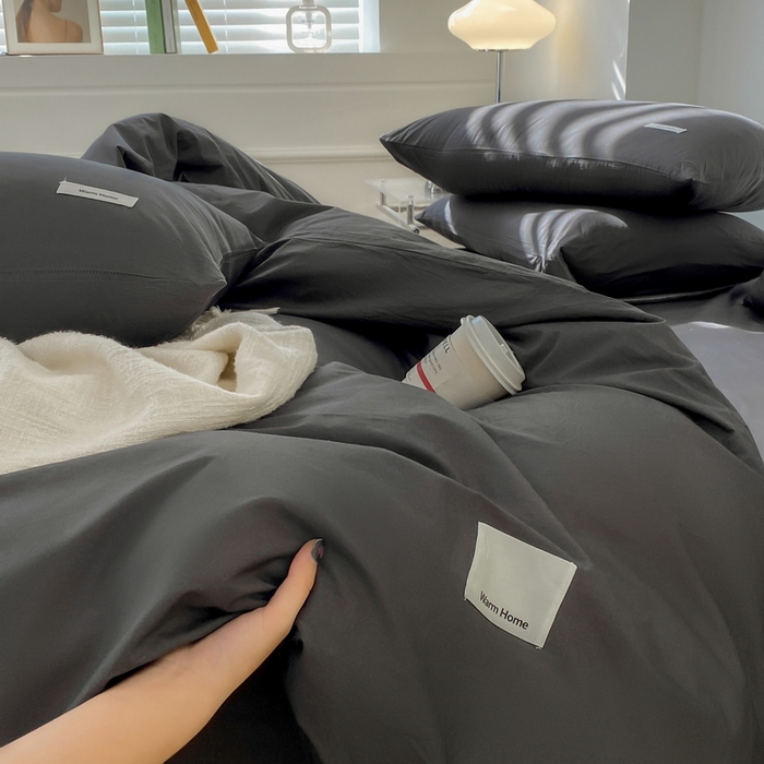91家纺网 家纺一手货源 找家纺 蓝邻家纺 2025新款A类全棉纯棉水洗棉纯色贴标系列四件套-风格二 高级灰