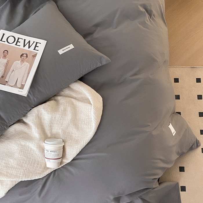 91家纺网 家纺一手货源 找家纺 蓝邻家纺 2025新款A类全棉纯棉水洗棉纯色贴标系列四件套-风格二 星辰灰