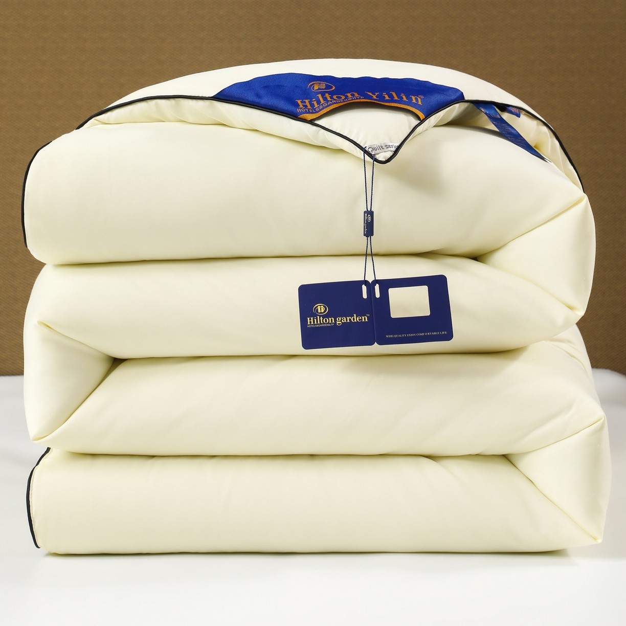 91家纺网 家纺一手货源 找家纺 寝美资家居 2025新款棉丝被子被芯-希尔顿 希尔顿-米白