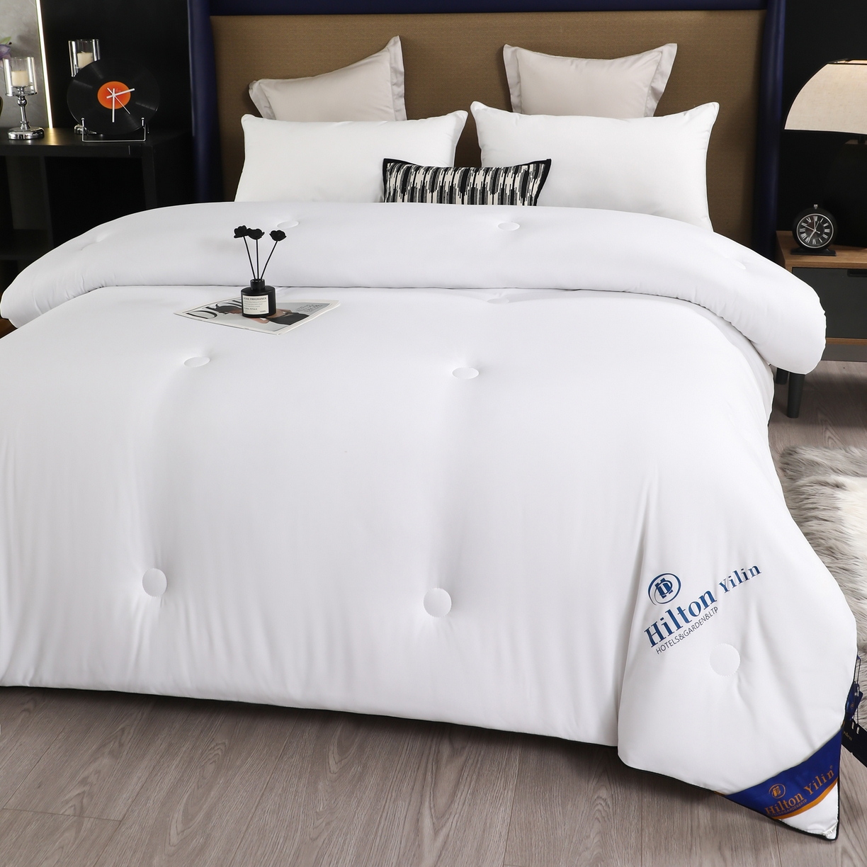 91家纺网 家纺一手货源 找家纺 寝美资家居 2025新款棉丝被子被芯-希尔顿 希尔顿-白色