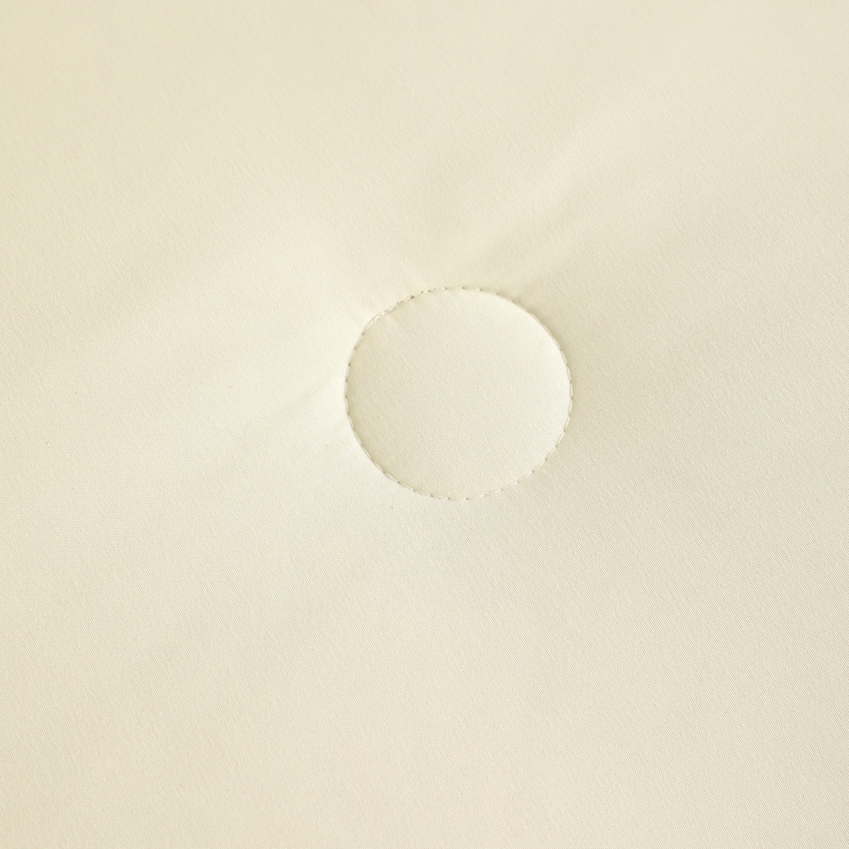 91家纺网 家纺一手货源 找家纺 寝美资家居 2025新款棉丝被子被芯-希尔顿 希尔顿-米白