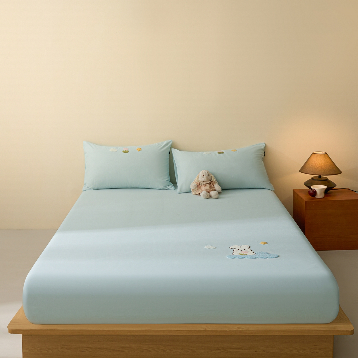 锦觅 2025新款100S全棉长绒棉陶瓷磨毛绣花纯色单品床笠三件套 星空兔兔（湖水蓝）
