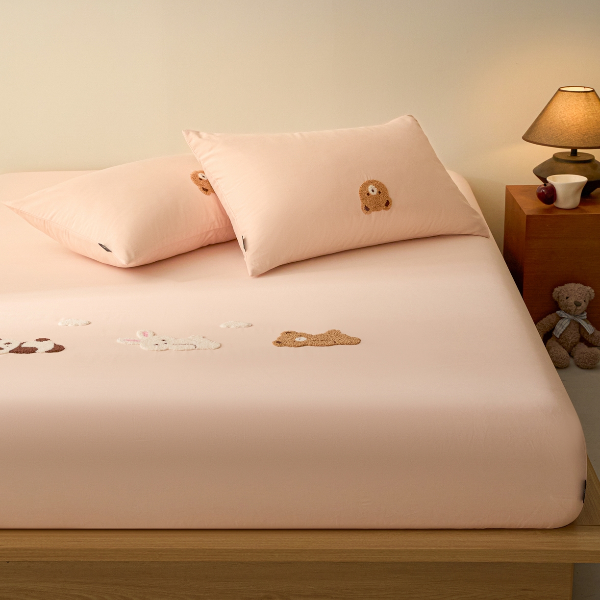 91家纺网 家纺一手货源 找家纺 锦觅 2025新款100S全棉长绒棉陶瓷磨毛绣花纯色单品床笠三件套 好朋友（温暖玉）