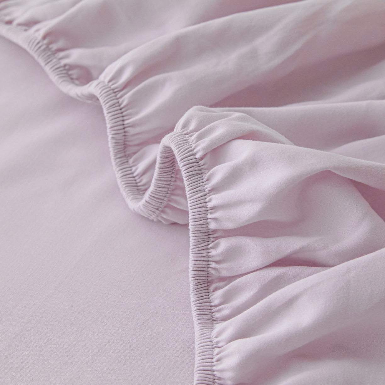 91家纺网 家纺一手货源 找家纺 锦觅 2025新款100S全棉长绒棉陶瓷磨毛绣花纯色单品床笠三件套 晚安兔兔（幻影紫）