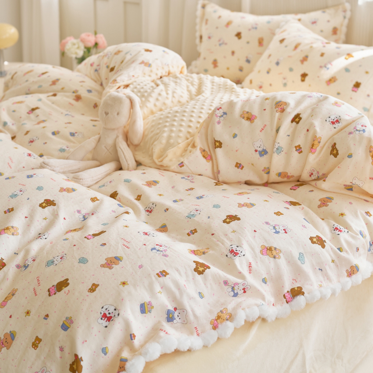 91家纺网 家纺一手货源 找家纺 洋铭区（原狠狠爱） 2025秋冬双层纱毛球球+豆豆绒四件套系列 萌趣宝宝