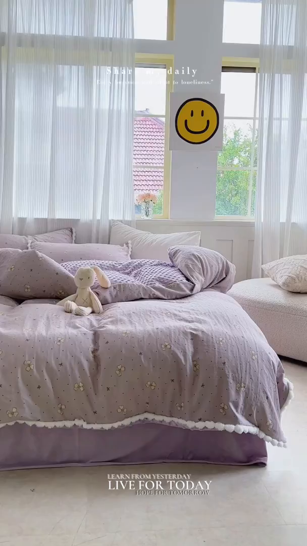 91家纺网 家纺一手货源 找家纺 洋铭区（原狠狠爱） 2025秋冬双层纱毛球球+豆豆绒四件套系列 紫蝶点点