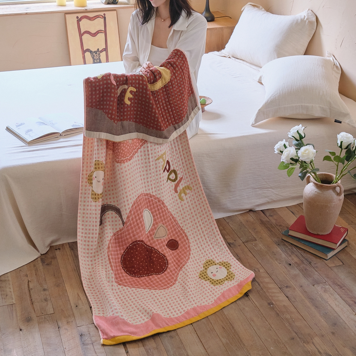 91家纺网 家纺一手货源 找家纺 沐瑟家纺 2025新款卡通A类全棉四层纱布浴巾加大毛巾-第五组 苹果 150*75cm