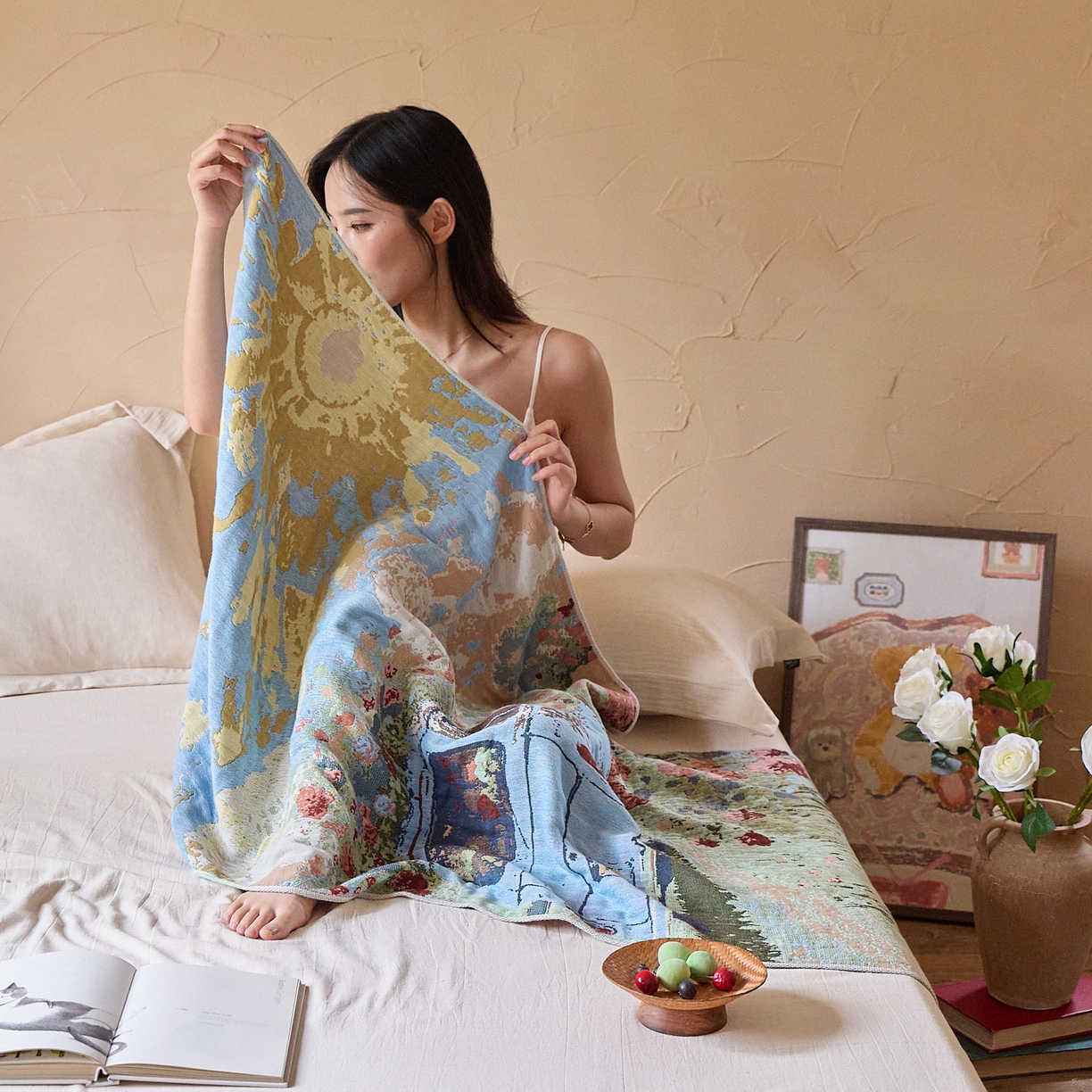 91家纺网 家纺一手货源 找家纺 沐瑟家纺 2025新款卡通A类全棉四层纱布浴巾加大毛巾-第五组 游花海 150*75cm