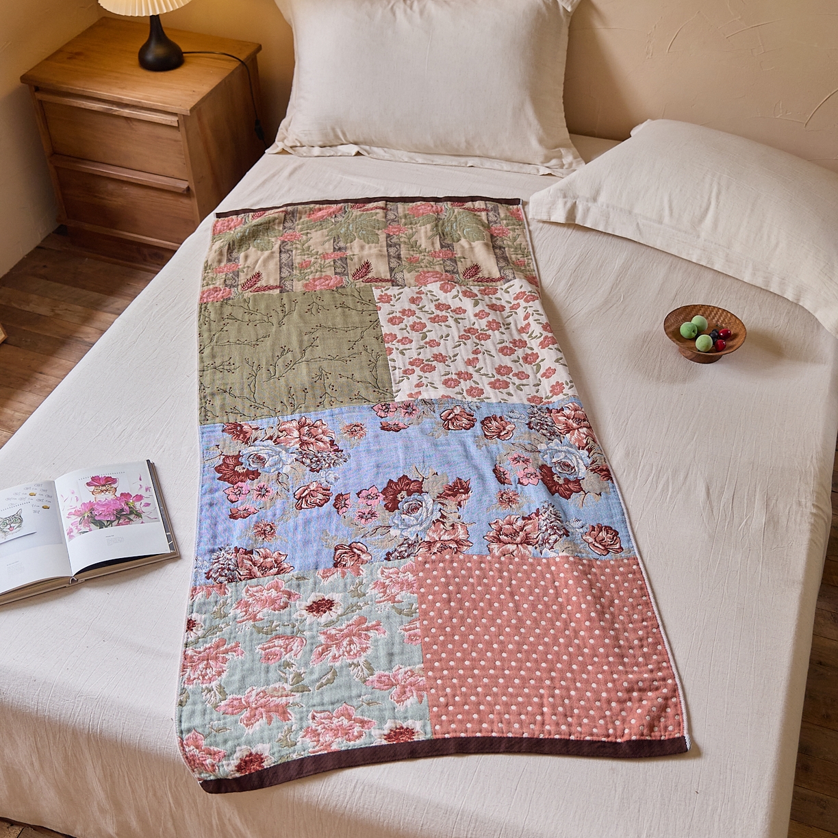 91家纺网 家纺一手货源 找家纺 沐瑟家纺 2025新款卡通A类全棉四层纱布浴巾加大毛巾-第五组 复古油画 150*75cm