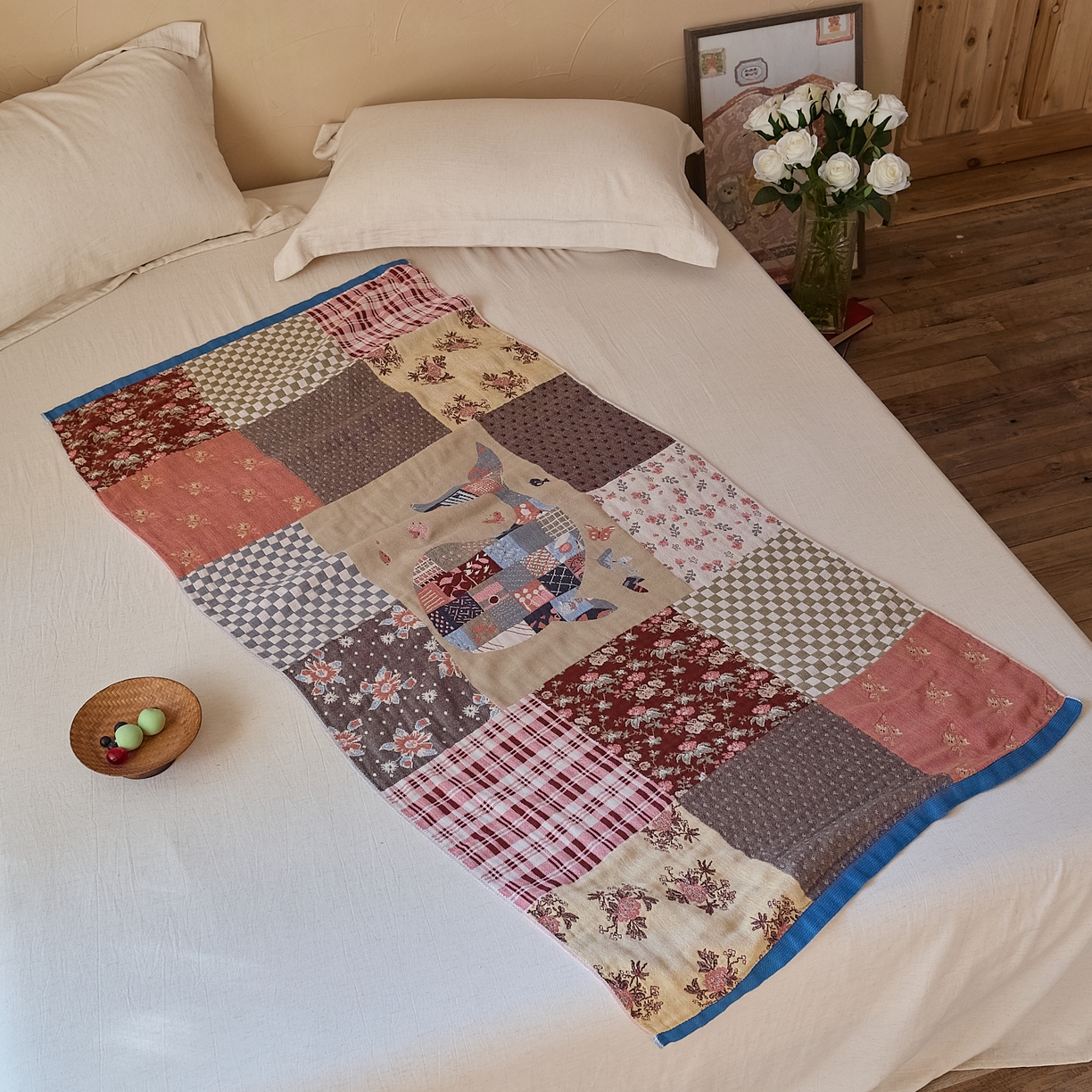 91家纺网 家纺一手货源 找家纺 沐瑟家纺 2025新款卡通A类全棉四层纱布浴巾加大毛巾-第五组 贴布鲸鱼 150*75cm