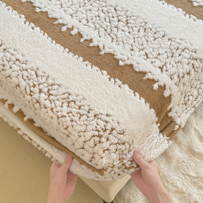 91家纺网 家纺一手货源 找家纺 （总）小叮当家纺仓储工厂店 2025新款提花绵羊绒韩国绒床笠单品床笠床笠单件单床笠