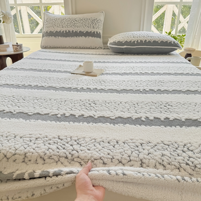 91家纺网 家纺一手货源 找家纺 小叮当家纺仓储工厂店 2025新款提花绵羊绒韩国绒床笠单品床笠床笠单件单床笠 绵羊绒-浅灰