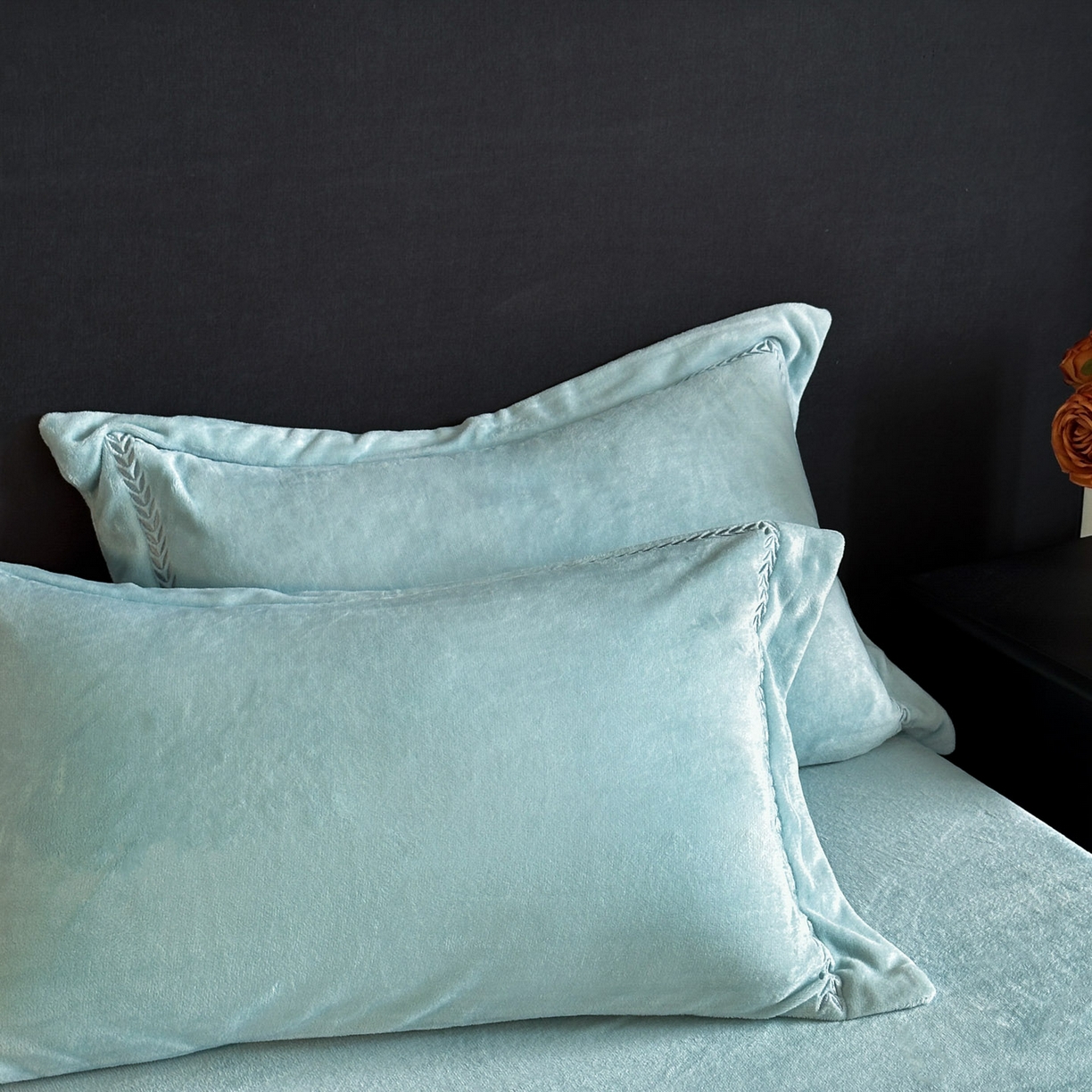 91家纺网 家纺一手货源 找家纺 苏源家居 2025新款加厚牛奶绒大拼角刺绣冬款四件套-麦穗绒 麦穗-繁星蓝