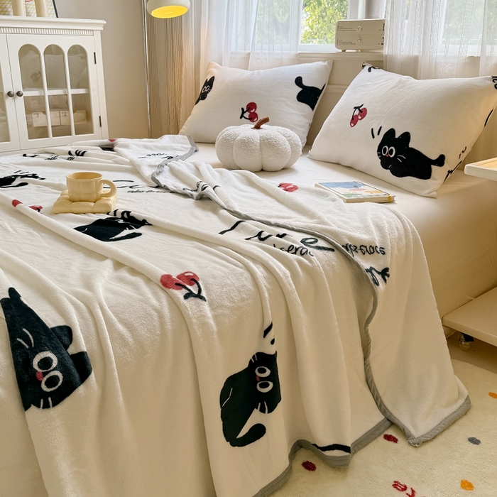 91家纺网 家纺一手货源 找家纺 宅部落 2025新款牛奶绒印花毛毯毯子300克云貂绒盖毯 休闲喵喵