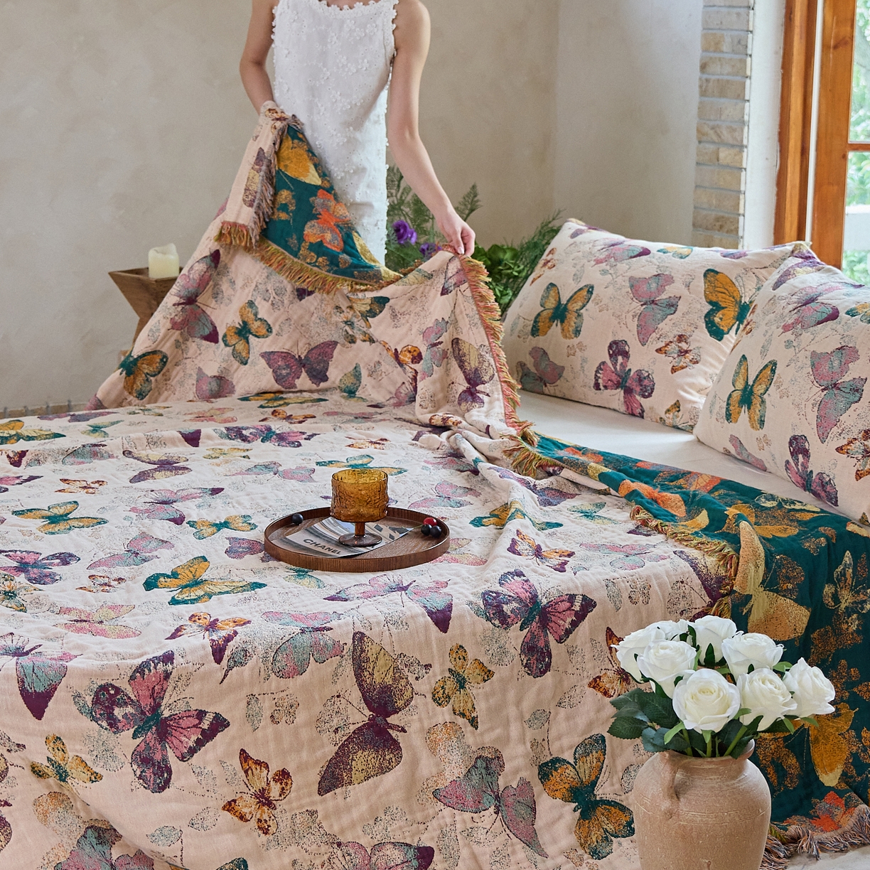 91家纺网 家纺一手货源 找家纺 沐瑟家纺 2025新款亲肤柔软全棉纱布中国风盖毯毯子 蝶语-绿