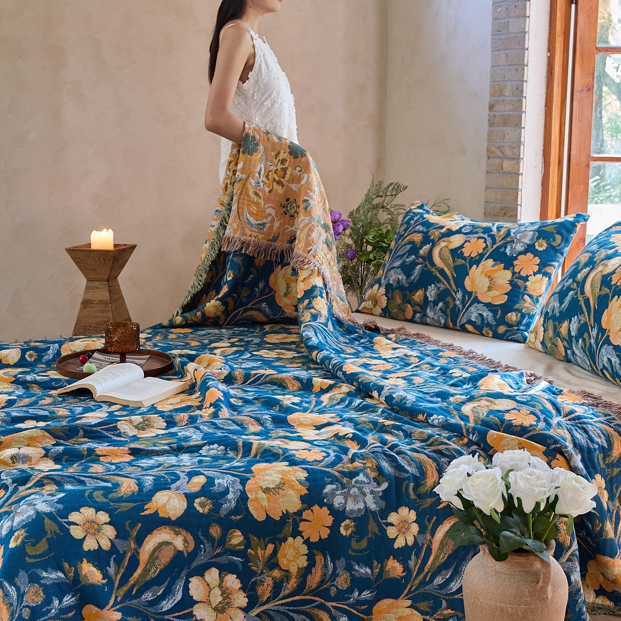 91家纺网 家纺一手货源 找家纺 沐瑟家纺 2025新款亲肤柔软全棉纱布中国风盖毯毯子 翠影鸟-蓝色