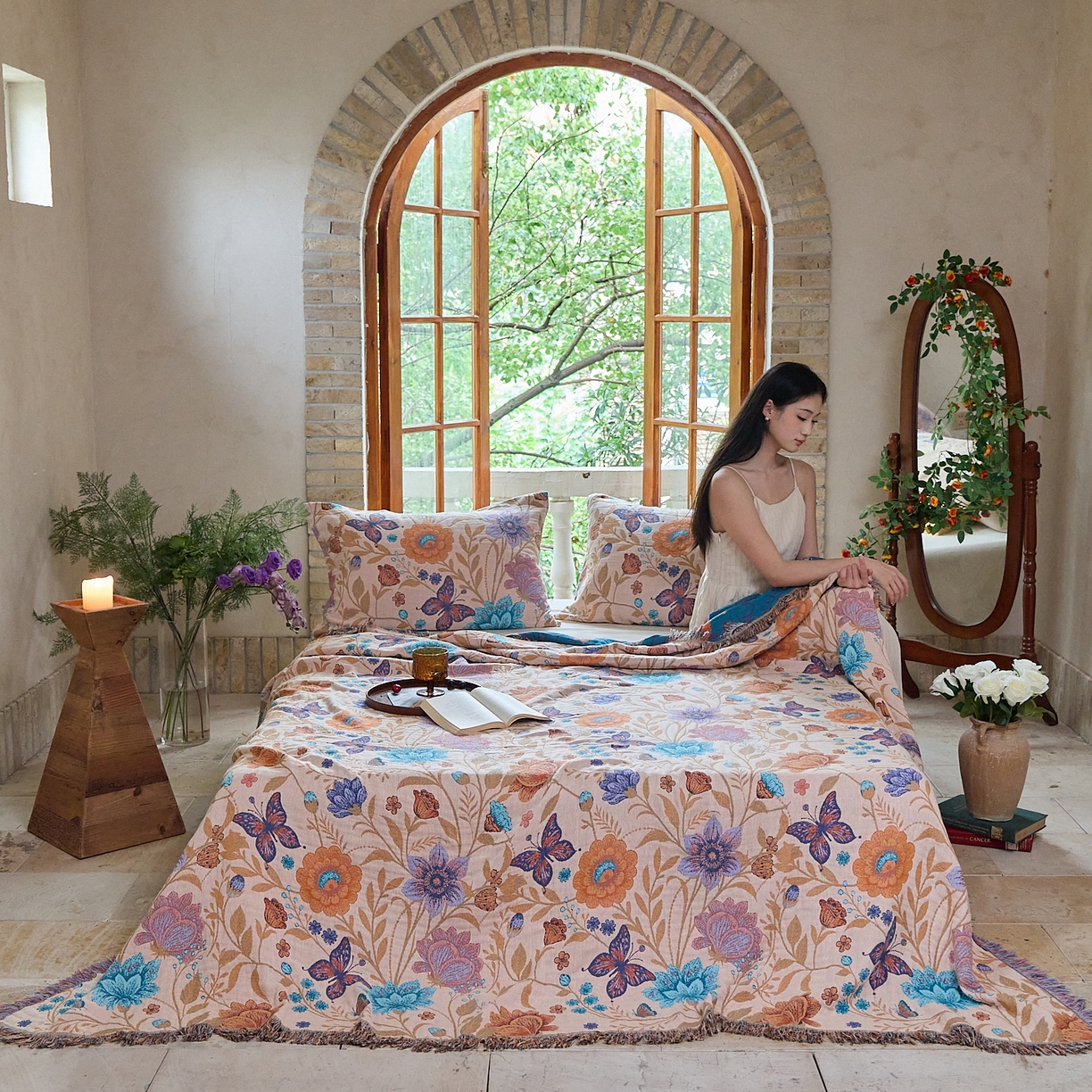 91家纺网 家纺一手货源 找家纺 沐瑟家纺 2025新款亲肤柔软全棉纱布中国风盖毯毯子 花蝶-米