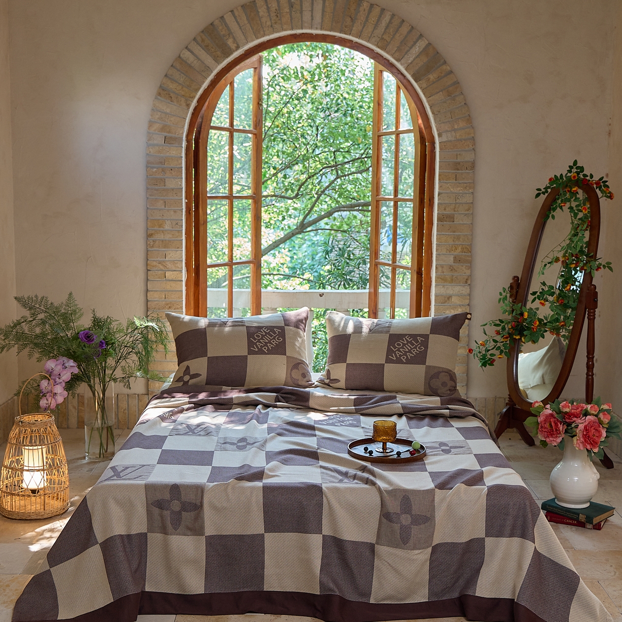 91家纺网 家纺一手货源 找家纺 沐瑟家纺 2025新款全棉纱布细纱布大床盖毯子床盖三件套LV系列 LV咖色