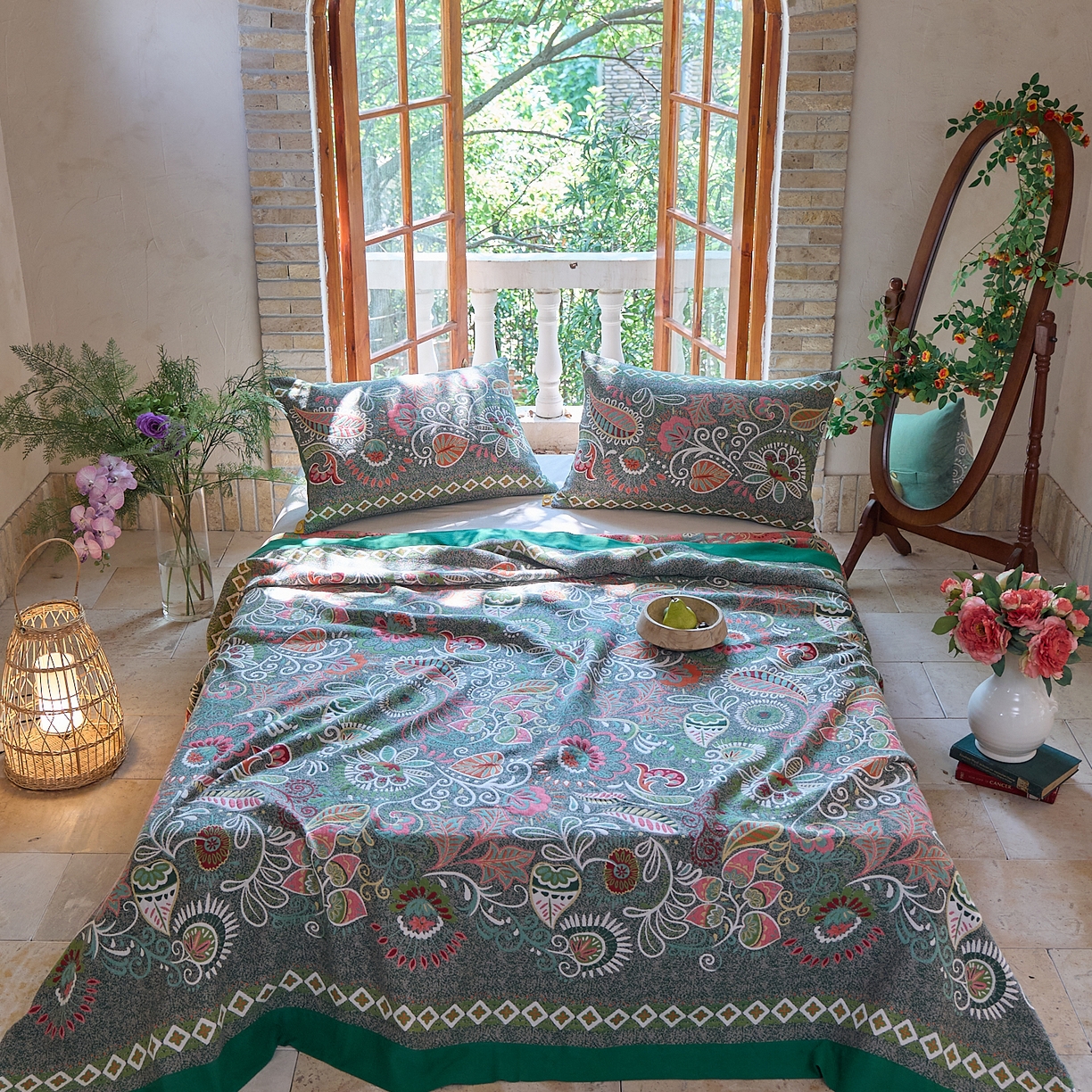 91家纺网 家纺一手货源 找家纺 沐瑟家纺 2025新款全棉纱布细纱布大床盖毯子床盖三件套LV系列 春意浓