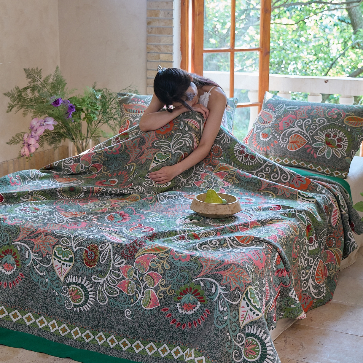 91家纺网 家纺一手货源 找家纺 沐瑟家纺 2025新款全棉纱布细纱布大床盖毯子床盖三件套LV系列 春意浓