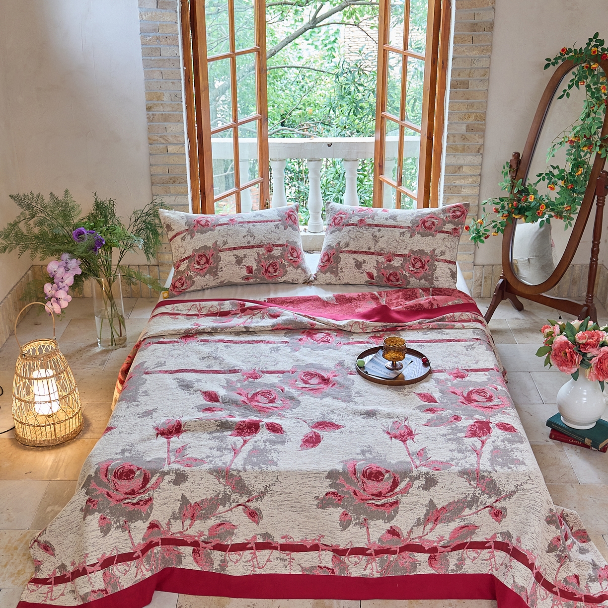 91家纺网 家纺一手货源 找家纺 沐瑟家纺 2025新款全棉纱布细纱布大床盖毯子床盖三件套LV系列 玫瑰之约