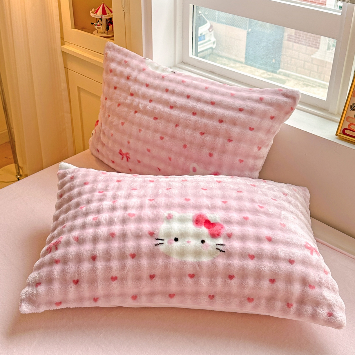 N先生+V 13814689556 发大图/买家秀 2025新款高克重牛奶绒泡泡单品枕套系列 爱心猫咪