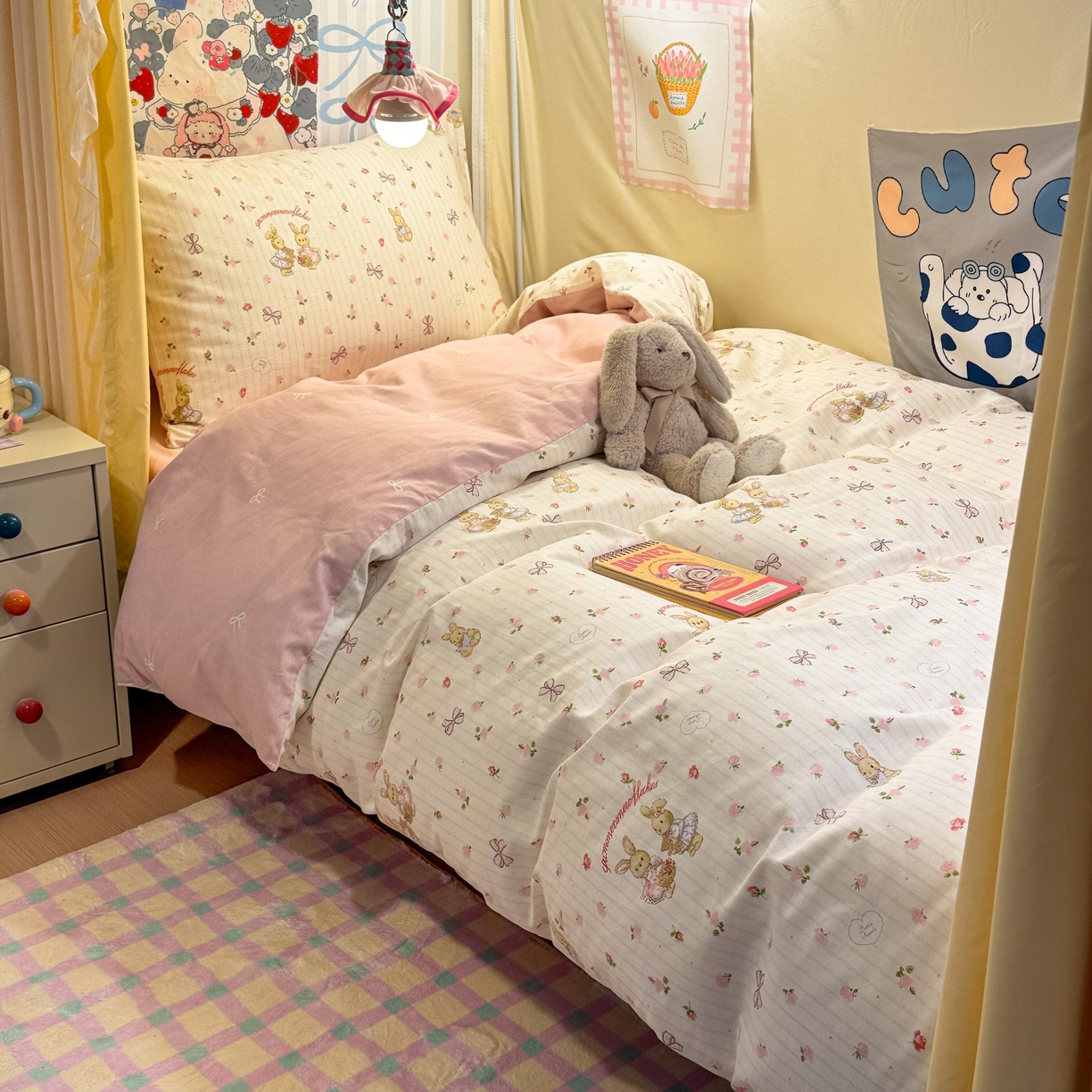 91家纺网 家纺一手货源 找家纺 （总）简宜家居（朝初家纺） 2025新款全棉12868斜纹卡通花卉学生三件套四件套