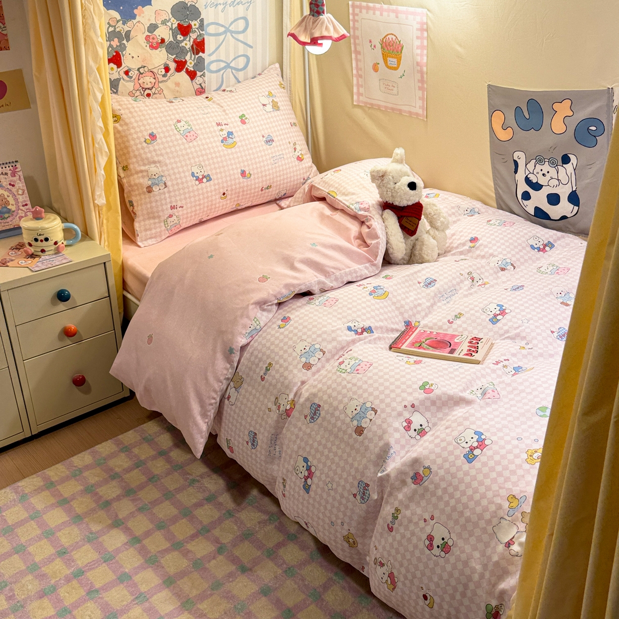 91家纺网 家纺一手货源 找家纺 （总）简宜家居（朝初家纺） 2025新款全棉12868斜纹卡通花卉学生三件套四件套