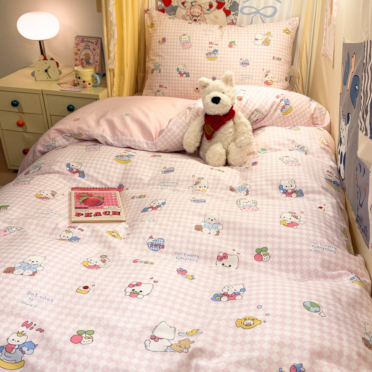 91家纺网 家纺一手货源 找家纺 （总）简宜家居（朝初家纺） 2025新款全棉12868斜纹卡通花卉学生三件套四件套