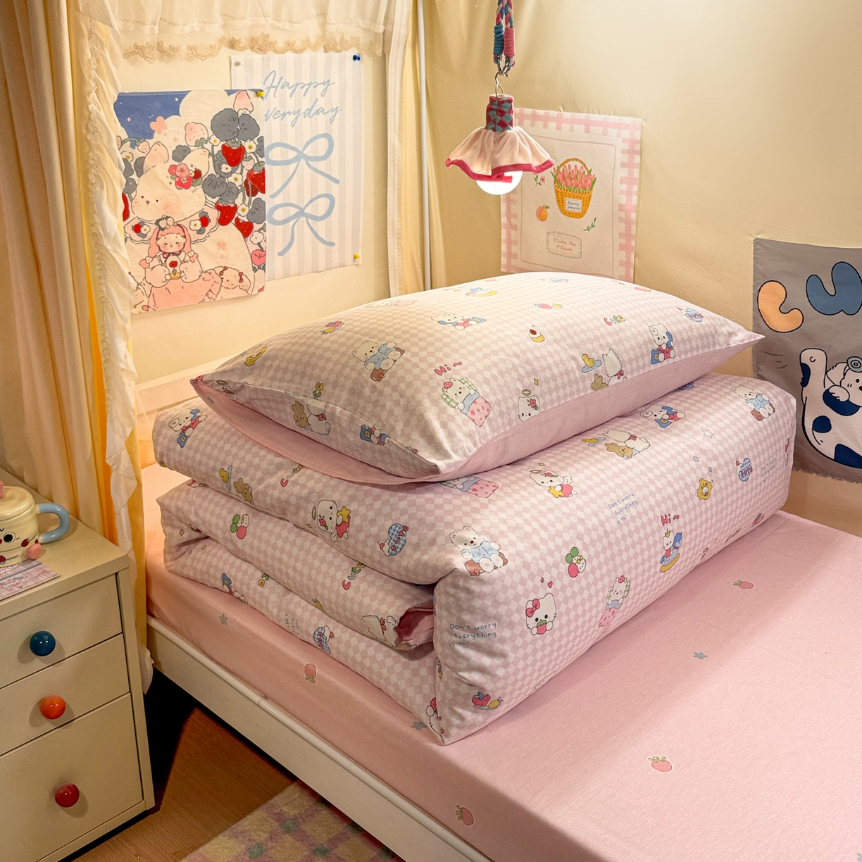 91家纺网 家纺一手货源 找家纺 （总）简宜家居（朝初家纺） 2025新款全棉12868斜纹卡通花卉学生三件套四件套